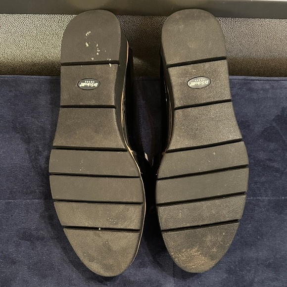 Dr. Scholl's Black Patent Leather & Suede Loafers - Picture 7 of 10